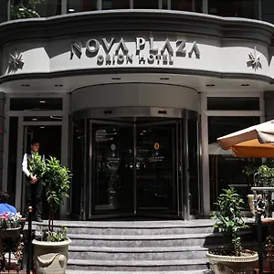 Nova Plaza Orion מלון