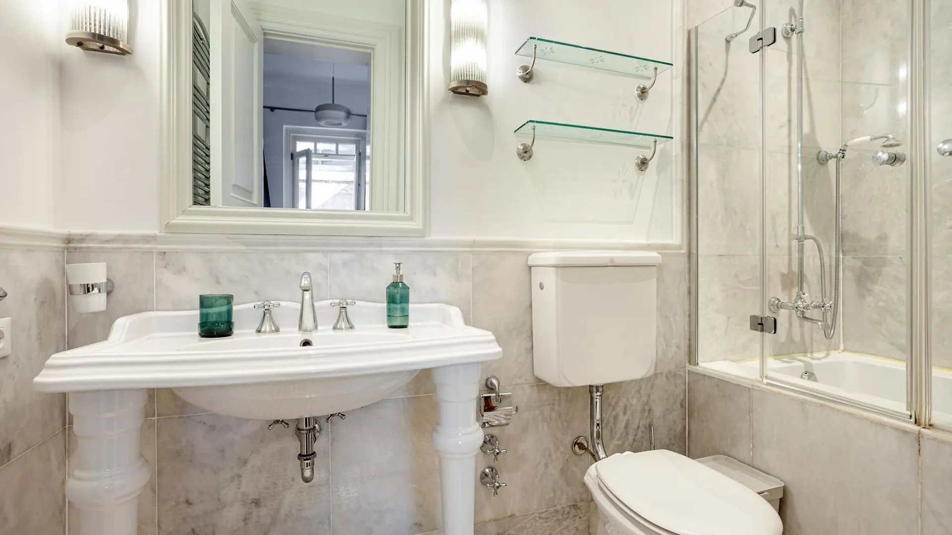 Noa - Lueleci Hendek 54 Hotel Istanbul 4*,