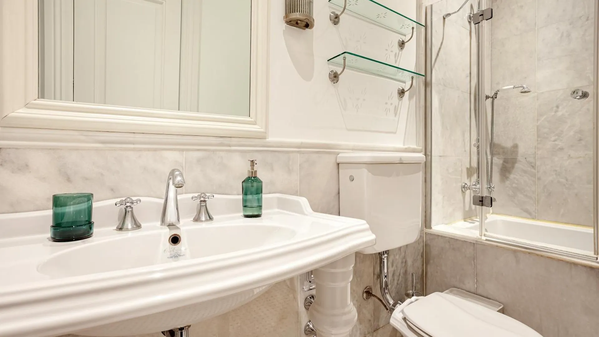 Noa - Lueleci Hendek 54 Hotel Istanbul